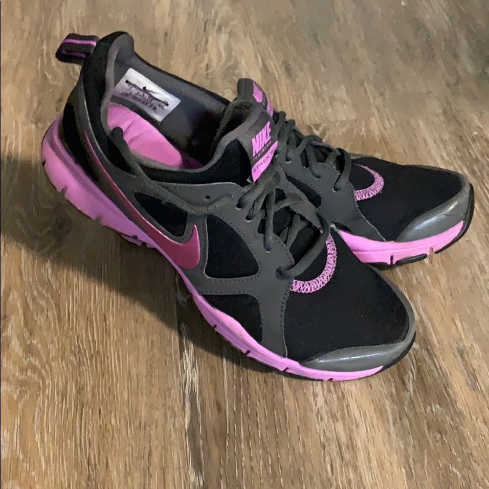 Nike training shoes Tr2
